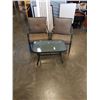 Image 1 : 3 PC METAL PATIO SET 2 CHAIRS AND SIDE TABLE