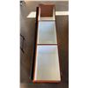 Image 2 : 3 CUBBY ENTERTAINMENT STAND