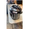 Image 2 : AS NEW INSTANT POT DUO 6QT 7 IN 1 PRESSURE COOKER TESTED AND WORKING - RETAIL $159