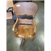 Image 3 : ANTIQUE RAILROAD CHAIR