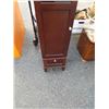 Image 2 : MAHOGANY CURIO CABINET