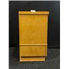 Image 2 : Mid-Century Modern Dresser Chest