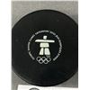 Image 2 : Vancouver 2010 – Lucky Loonie and Hockey Puck