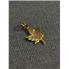 Image 1 : 10K Gold Maple Leaf Pendant