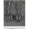 Image 2 : Pair of Vintage Sterling Silver w/ Green Peridot Stones Dangle Earrings, Original Patina