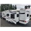 Image 15 : 0D --  2008 Montana 5th Wheel By Keystone , White, From The Tongue To The Bumper Is  40' Apx