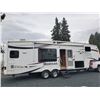 Image 26 : 0D --  2008 Montana 5th Wheel By Keystone , White, From The Tongue To The Bumper Is  40' Apx