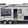 Image 44 : 0D --  2008 Montana 5th Wheel By Keystone , White, From The Tongue To The Bumper Is  40' Apx