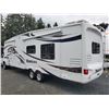 Image 5 : 0D --  2008 Montana 5th Wheel By Keystone , White, From The Tongue To The Bumper Is  40' Apx