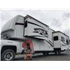 Image 7 : 0D --  2008 Montana 5th Wheel By Keystone , White, From The Tongue To The Bumper Is  40' Apx