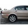 Image 40 : C1 --  2003 JAGUAR X TYPE, Gold, 164688 MILES
