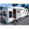 Image 24 : 0A --  2009 Jazz By Thor 5th Wheel, White, From The Hitch To The Bumper Is  27.5' Apx