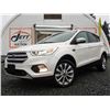 Image 2 : C6C --  2017 FORD ESCAPE TITANIUM INTELLIGENT 4WD, White, 101730 KM