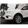 Image 42 : C6C --  2017 FORD ESCAPE TITANIUM INTELLIGENT 4WD, White, 101730 KM