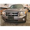 Image 8 : E2 --  2010 FORD ESCAPE XLT, Grey, 214085 KM