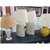 Image 1 : Lot of 4 Table Lamps
