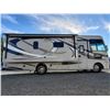 Image 20 : 0A --  2014 Ford F53 Thor Hurricane Motorhome, Grey, 21,165 KM / 13, 151 Miles  KMS
