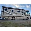 Image 21 : 0A --  2014 Ford F53 Thor Hurricane Motorhome, Grey, 21,165 KM / 13, 151 Miles  KMS