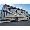 Image 22 : 0A --  2014 Ford F53 Thor Hurricane Motorhome, Grey, 21,165 KM / 13, 151 Miles  KMS