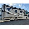Image 23 : 0A --  2014 Ford F53 Thor Hurricane Motorhome, Grey, 21,165 KM / 13, 151 Miles  KMS