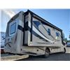 Image 24 : 0A --  2014 Ford F53 Thor Hurricane Motorhome, Grey, 21,165 KM / 13, 151 Miles  KMS