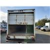 Image 25 : 0C --  2003 FORD ECONOLINE E450 SUPER DUTY CUBE VAN, WHITE, 174,419 KMS
