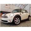 Image 2 : C5 --  2008 MINI COOPER , White, 192841 KM