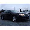 Image 10 : C6 --  2013 CHRYSLER 200 LX , Black, 167625 KM