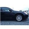 Image 46 : C6 --  2013 CHRYSLER 200 LX , Black, 167625 KM