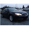 Image 9 : C6 --  2013 CHRYSLER 200 LX , Black, 167625 KM