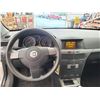 Image 92 : A1 --  2009 SATURN ASTRA XE , Grey, 173,456 Km  "NO RESERVE"