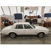 Image 25 : A12B --  1982 OLDSMOBILE CUTLESS SUPREME BROUGHAM , White, 31363 KM  TMU