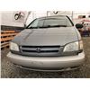 Image 8 : D6 --  2000 TOYOTA SIENNA LE, Green, 278006 KM