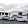 Image 33 : 0H --  2001 MARLIN MOTORHOME BY NATIONAL TRUBO DIESEL, White, 63,756 Miles  KM'S