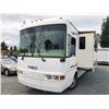 Image 5 : 0H --  2001 MARLIN MOTORHOME BY NATIONAL TRUBO DIESEL, White, 63,756 Miles  KM'S