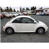 Image 11 : A12C --  1998 VW BEETLE , White, 282477 KM
