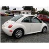 Image 12 : A12C --  1998 VW BEETLE , White, 282477 KM