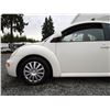 Image 28 : A12C --  1998 VW BEETLE , White, 282477 KM