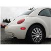 Image 42 : A12C --  1998 VW BEETLE , White, 282477 KM