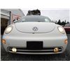 Image 4 : A12C --  1998 VW BEETLE , White, 282477 KM