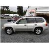 Image 24 : D6 --  2005 GMC ENVOY, Grey, 201865