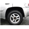 Image 27 : D6 --  2005 GMC ENVOY, Grey, 201865