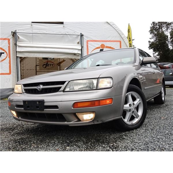 A12B -- 1999 NISSAN MAXIMA GLE, Grey, 183700