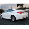 Image 20 : B5 --  2012 HYUNDAI SONATA GLS, White, 159870 KM