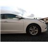 Image 40 : B5 --  2012 HYUNDAI SONATA GLS, White, 159870 KM