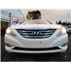 Image 4 : B5 --  2012 HYUNDAI SONATA GLS, White, 159870 KM