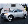 Image 1 : G6 --  2014 NISSAN TITAN S CREW CAB 4X4, Grey, 264354 KM