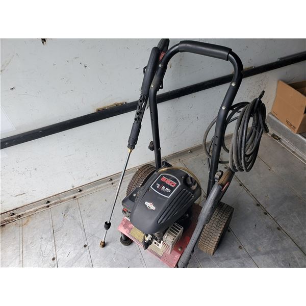 Briggs & Stratton 550 Pressure washer