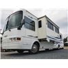 Image 2 : 0H --  2001 MARLIN MOTORHOME BY NATIONAL TRUBO DIESEL, White, 63,756 Miles  KM'S