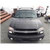 Image 6 : G3 --  2004 CHEVROLET AVALANCHE 1500 4X4, Grey, 130,406 KM
